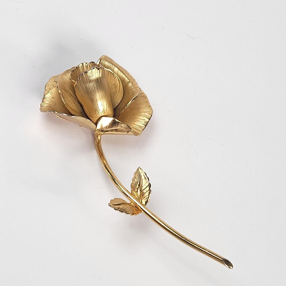 Vintage Giovanni Rose Brooch Pin Gold Tone Textured Flower Statement Jewelry
